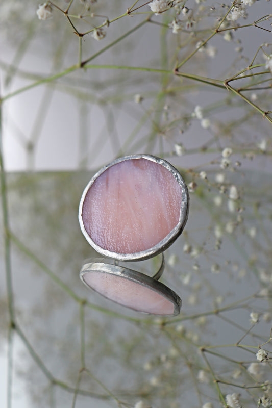 Large circle ring / Pale pink