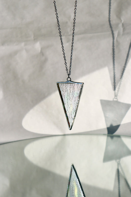 Triangle necklace / Iridescent and clear