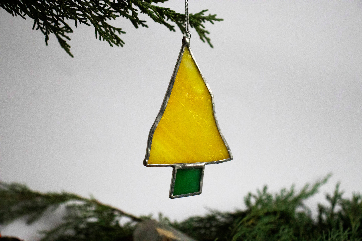 Christmas tree / Yellow