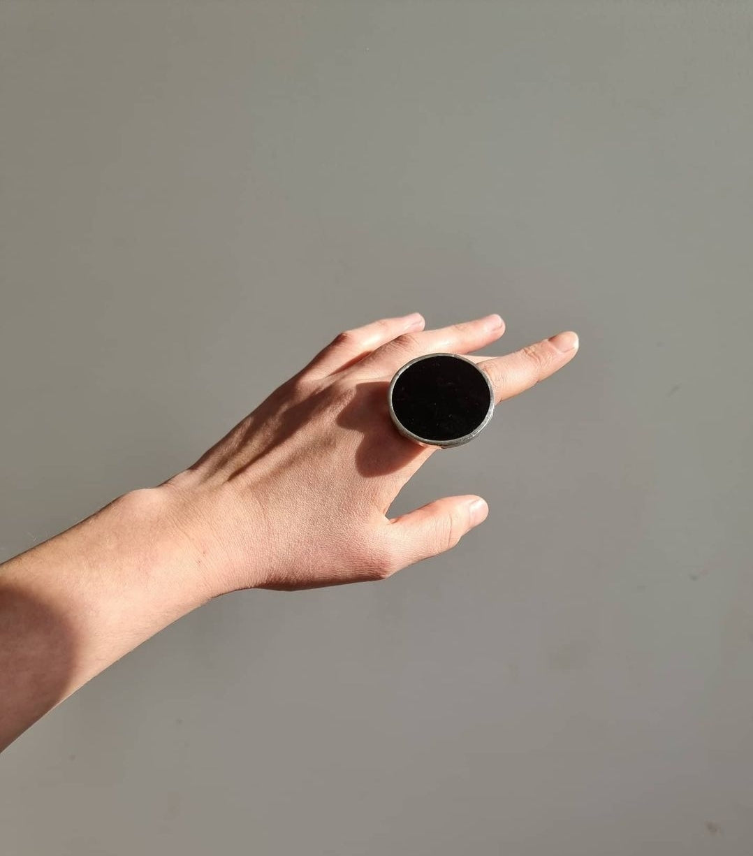 Black circle rings