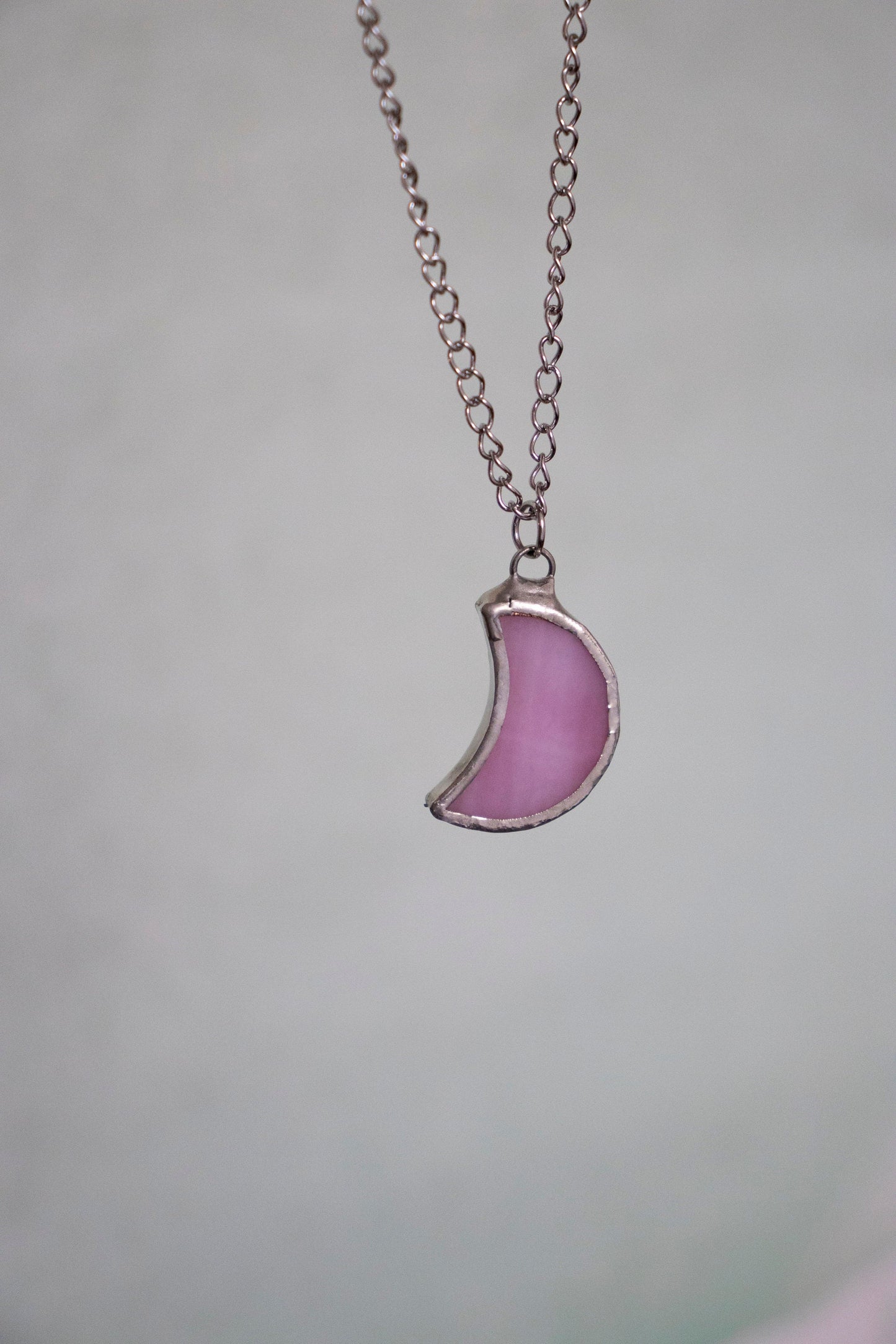 Moon necklace / Light pink